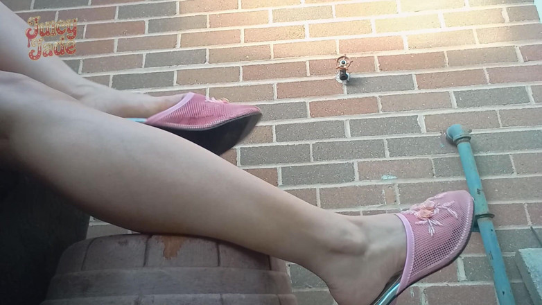 JasmineJade: Pink Mesh Low Heels Dangling - Shoe Dangle Volume 12