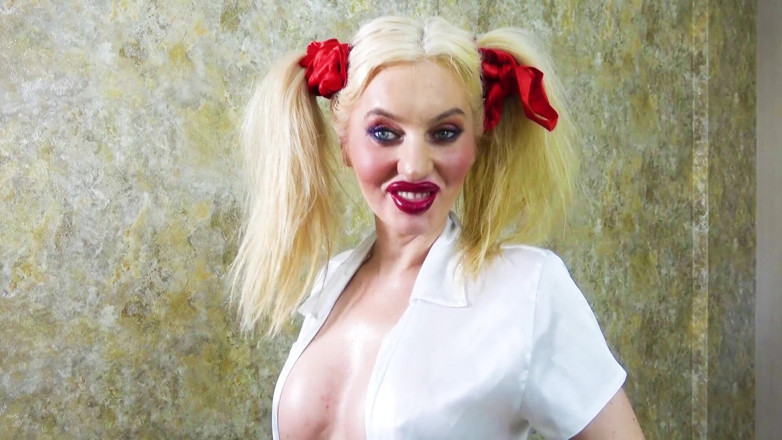 Goddess Celine: Batom dominação