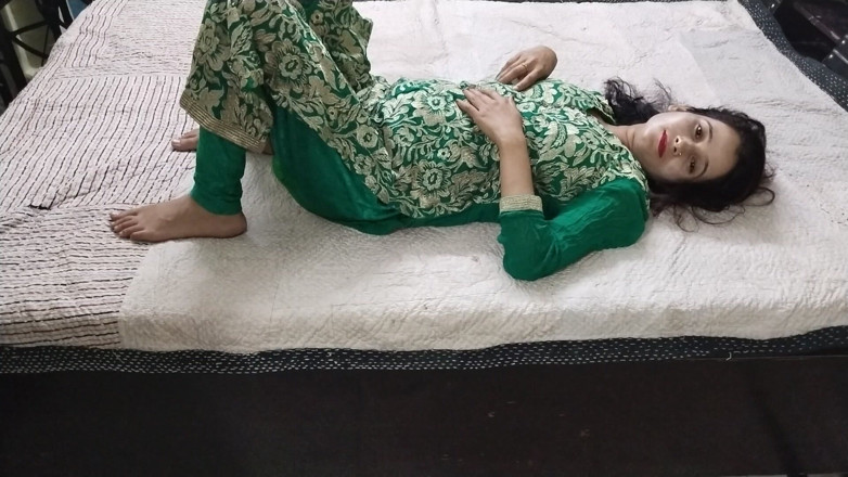 Indian Muslim Couple: Indische minnaars laten zich een gepassioneerde nacht los achter gesloten...