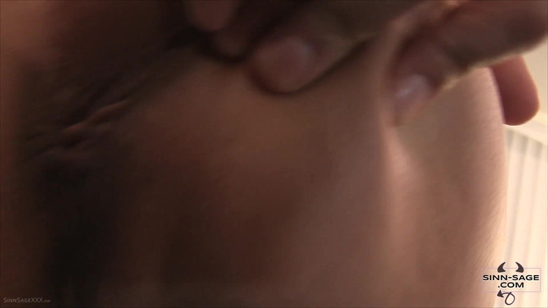 Sinn Sage: Lekcja anatomii z udziałem Sinn Sage