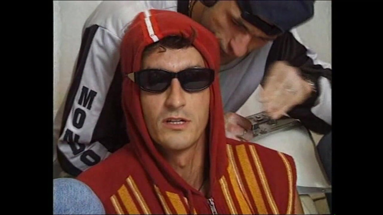 MMV films - The Original: Două excitate se bucură să facă sex cu un tip...