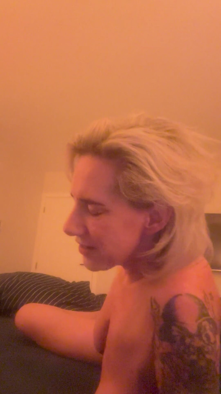 MamaMariaxxx: Horny After Dirty Chat with a Complete Stranger, I Made...