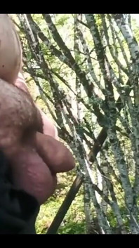 Pissing Outdoor