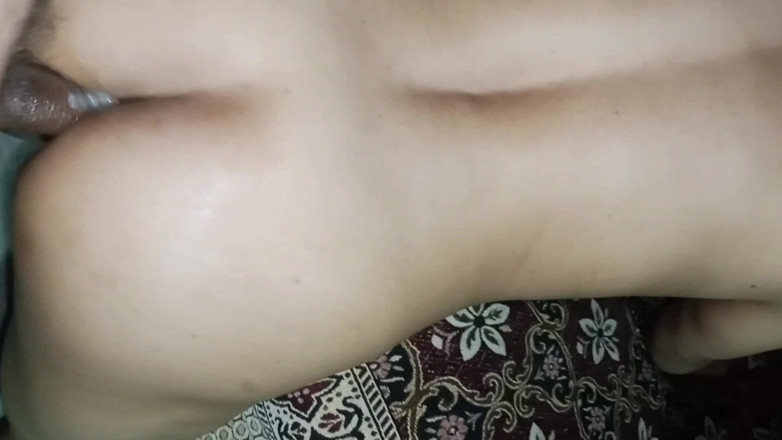 Netu: Daver Bhabhi Seks Dubur Dalam Mubaligh, Bercakap Kotor Hindi