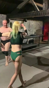 Bambi a Stephen vs Skylar