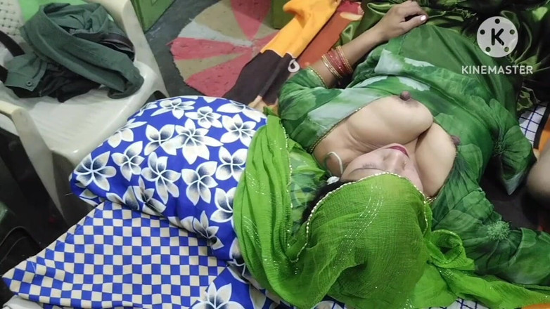 Saxesageth: Indická sexy holka