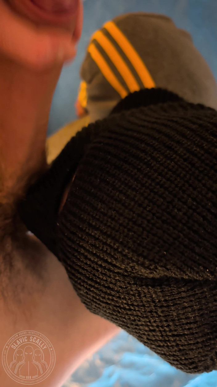 Slava_Sind: Jag bestämde mig för att skallknulla min lilla slampa i...