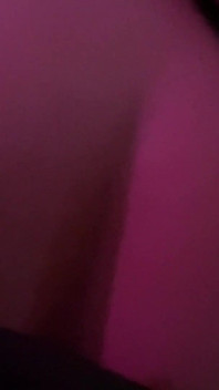 # 23 Nylon Queen faz boquete e cavalga pau