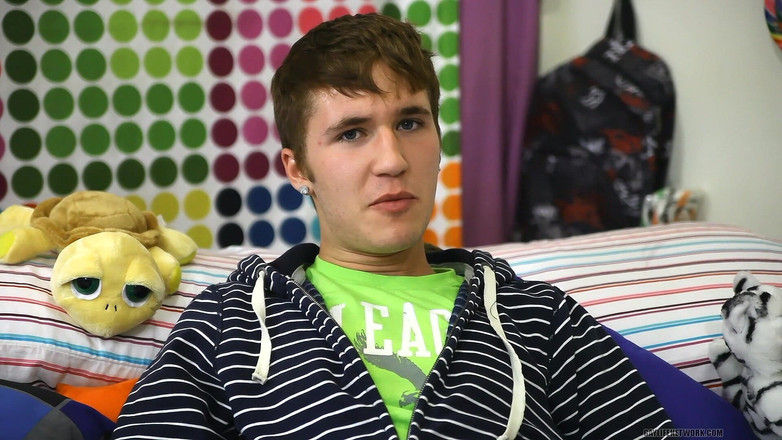 Lollipop Twinks: Farm Boy virou estrela pornô gay