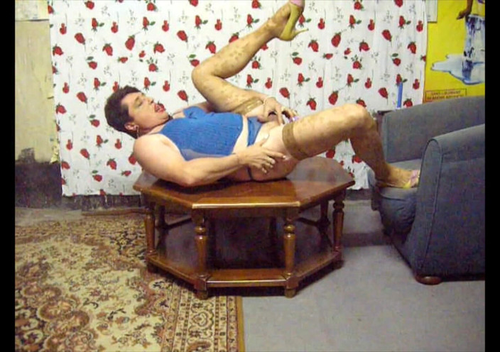 Liza Vafliova: Zlobivá Wet Pee Liza ve starém statku