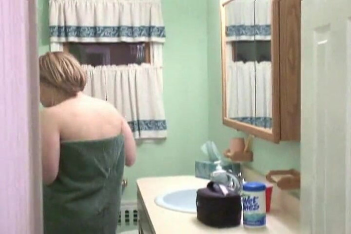 Radical: Shower time with small boobs girl