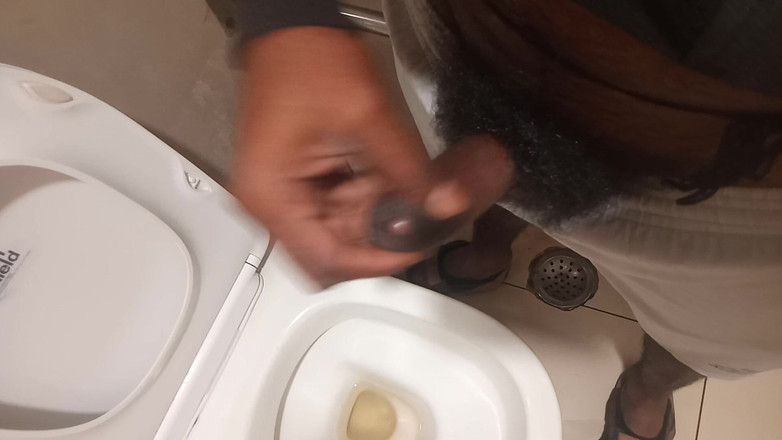 KUMBHA MANOJ KUMAR: Uma estrela sempre mostra diferentes expressões locais para o maior...