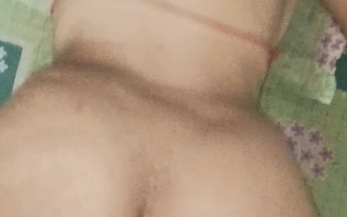 DesiDemon60: Tante seksi india dientot habis-habisan sama ayah tirinya sendiri