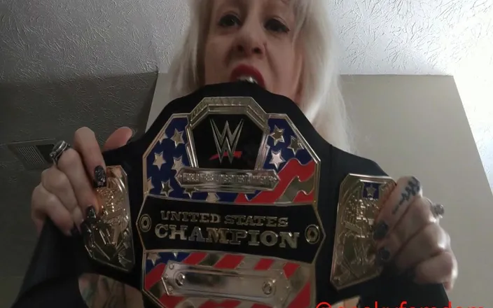 Geeky Femdom: Jessica Nova Fight Champ dvojitá funkce