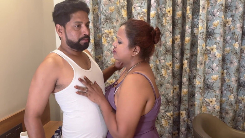 Desimaal69: Mistress Has Sex with Her Servant