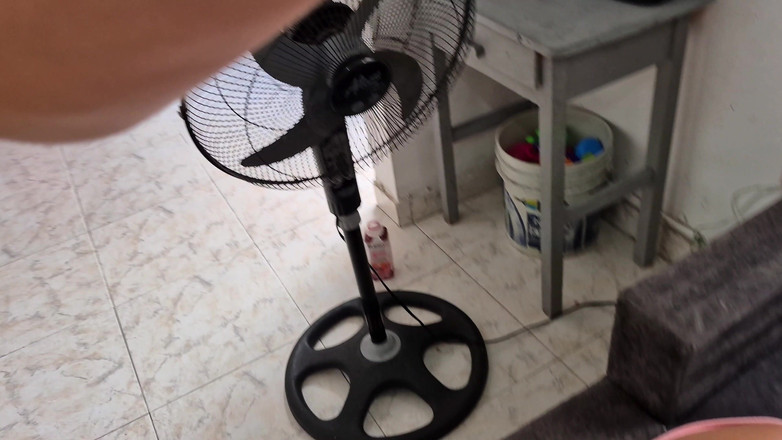 Pikaa6: Haide, Haide, îți voi da curul meu în schimbul unui cadou de...