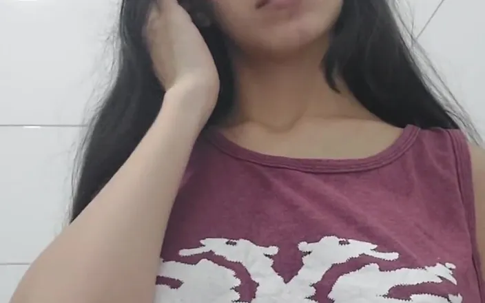 Alice Lima: Watch Me Squirt Milk From My Tits