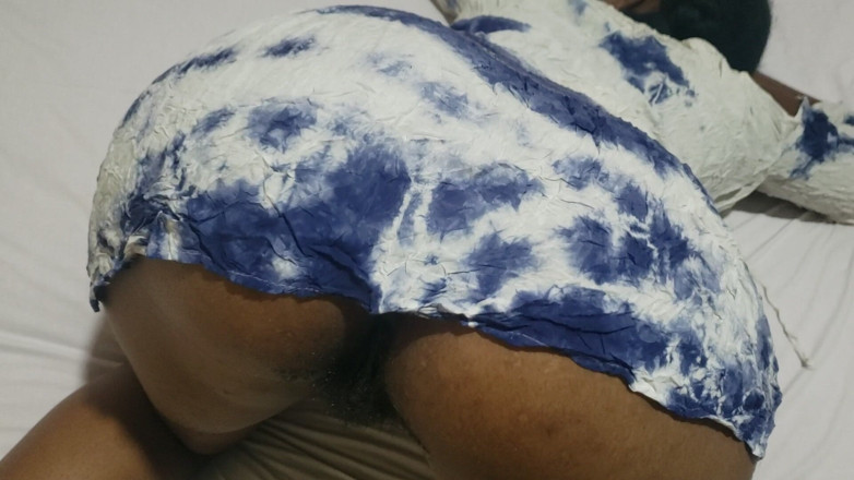 Lovemina: Bini Berkongsi Seks Buatan Sendiri, Pantat Besar Pepek Berbulu Panas...
