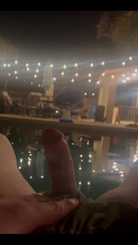 我需要有人在星空下浪漫地给我头