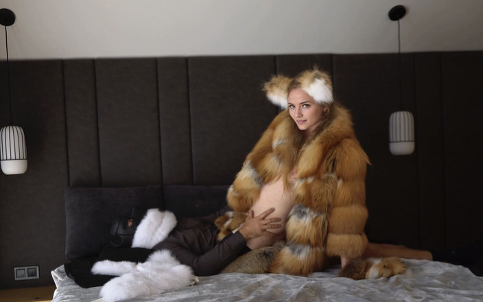 Ruda Cat: Crazy Furry Sex! Fur Coat, Furry Anal Plug and a...