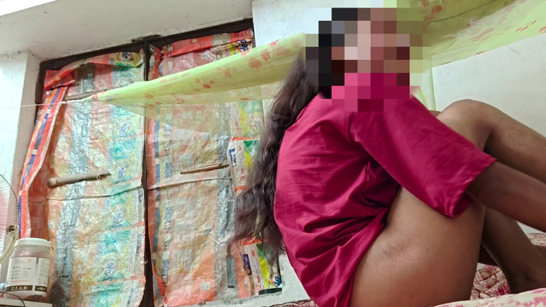 SanskariGirl1: Hintçe ttyl'de desi tarzıyla kesilmemiş ve gerçek seks