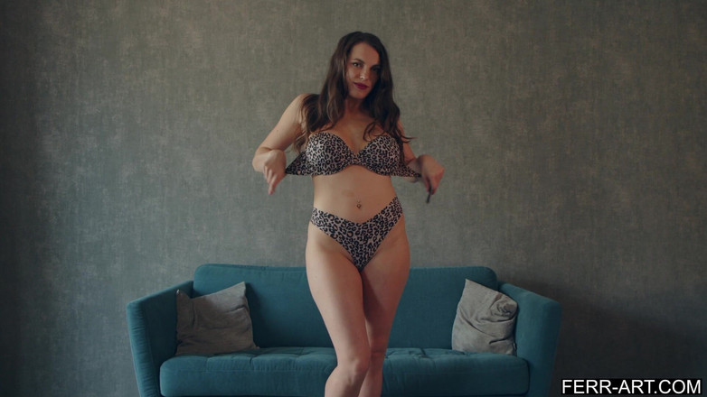 Ferr-Art: Domiis Naken underkläder Försök med att dra del 2.