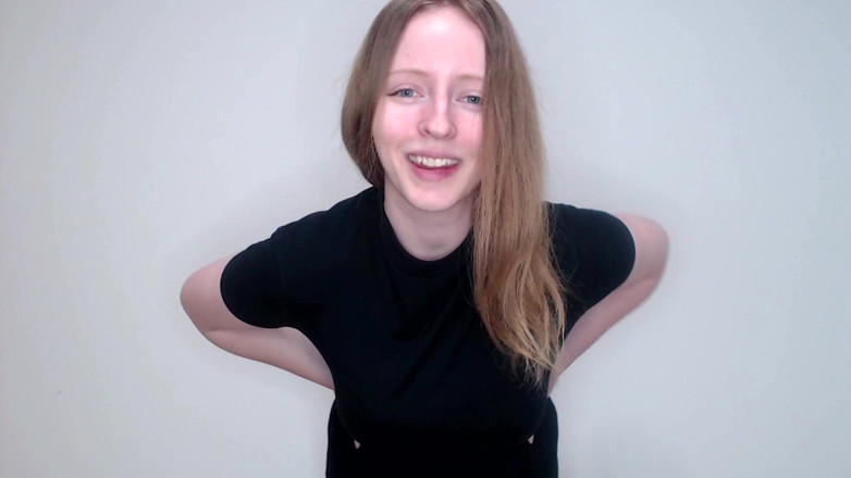 KissMyHips: Custom Paypiggy for Curvy Findom Goddess