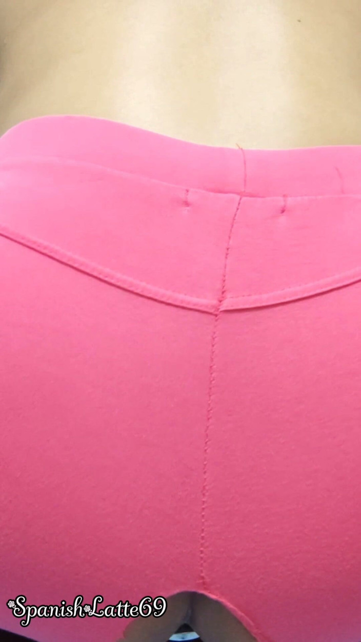 SpanishLatte69: Malay Girl Wears Butt Plug While Masturbating