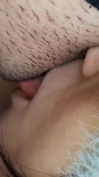I Hot Fuck a Stranger in the Mouth in the Toilet and Quickly Cum