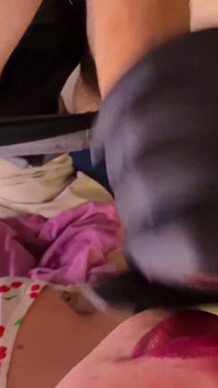 POV Perempuan Blowjob - Menghisap Kote Berleher & Jari. Pancutan Air Mani Dalam Mulut. Sarung Tangan Ketat Pancutan Air Mani