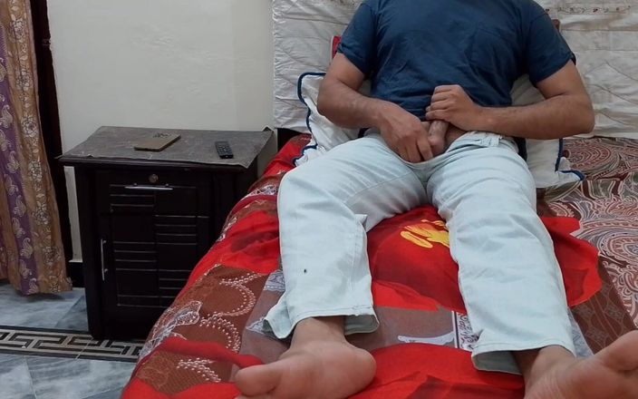 QueenbeautyQB: I Fucked My Muslim Stepmom in My Room