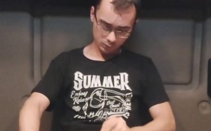 The college boy: Amatérský chlapec masturbuje