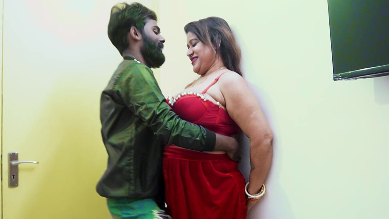 Queen star Desi: Speciální romantika na Valentýna, hardcore sex