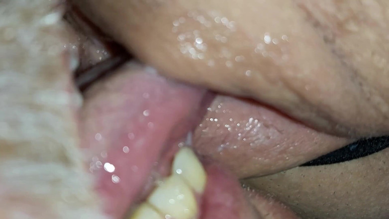 Juicy Joseph: Amanti in lingerie - Lunedì burrascoso - Proprio tra gli occhi