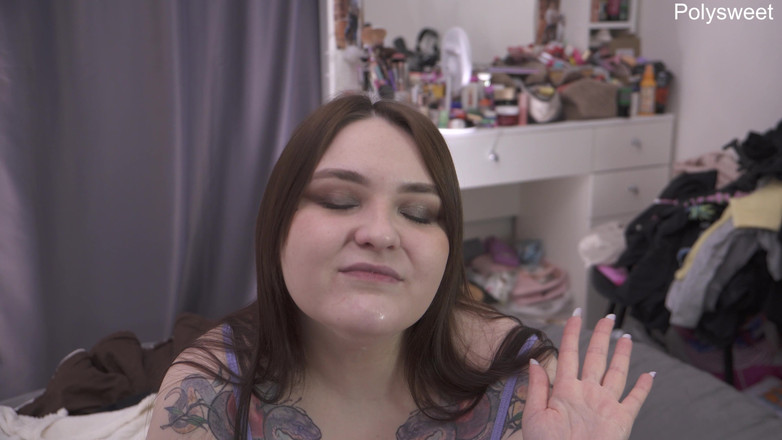 Polly Sweet: Bavím se s tebou, paroháči, hned poté, co se cítím...