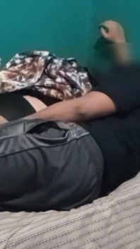 Morbosing My Stepsister's Whore, She Asks Me to Give Her a Massage