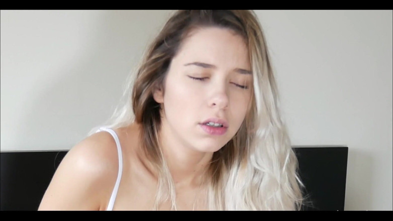 Samantha Flair: Delicioso boquete e gozada interna anal