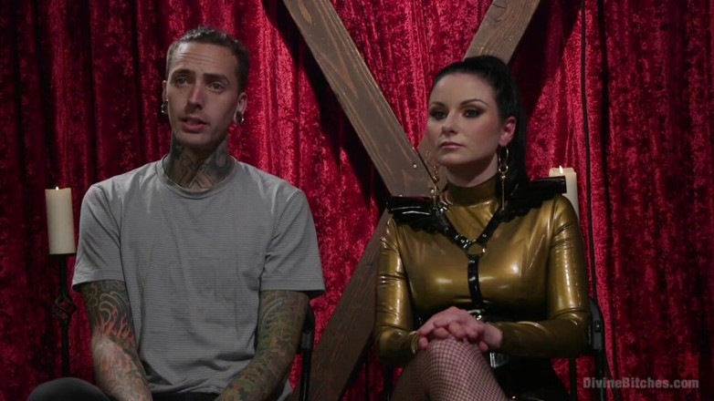 Divine Bitches by Kink: Neposlušná masturbující otrokyně potrestána a ošukaná tlustým ptákem