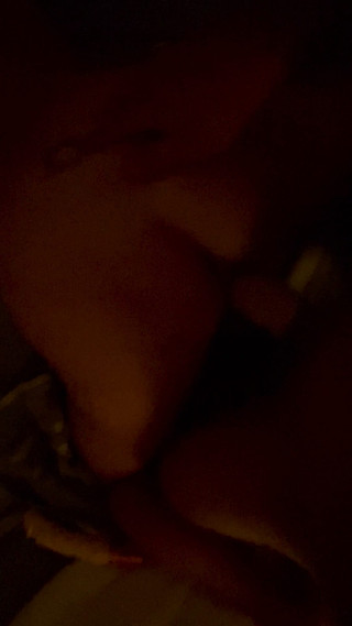 Shebad: Amatör esmerin amcığı dev yarak yutuyor!