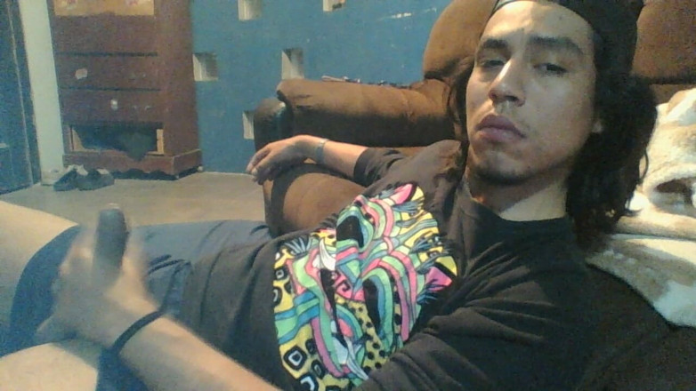 AlexAlejandro13: Хвати меня за шапку, сделай меня своим