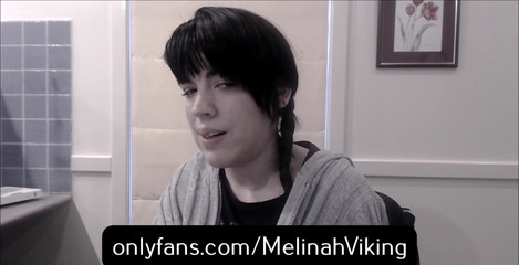 Melinah Viking: Plat selfie focení