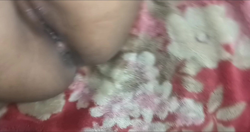 Chhaya: Nepalski Bhabhi rucha się z ojczymem sąsiada w jej domu