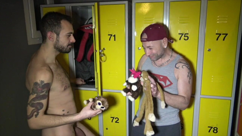 Enzo Rimenez: Enzo Rimenez follada a pelo por Koldo Goran en el...