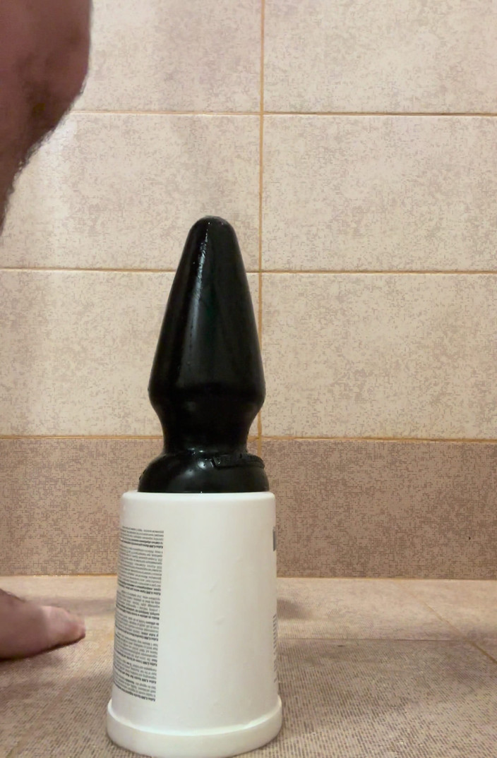 Weird-bisex: Величезна анальна пробка трахається, неохайне анальне розтягнення, проколоте 10-мм член apadravya