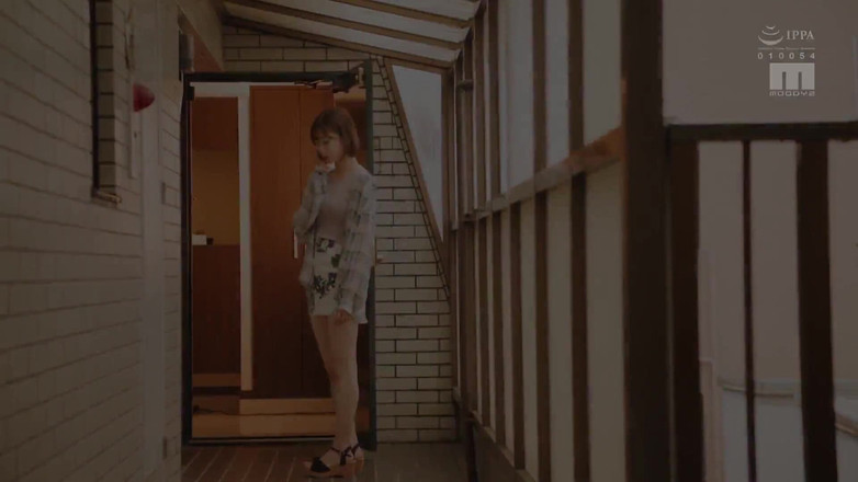 Smooth Time: Frustrovaná sousedská manželka, která svádí její kalhotky s částečnou viditelností G-řetězec. Část 2