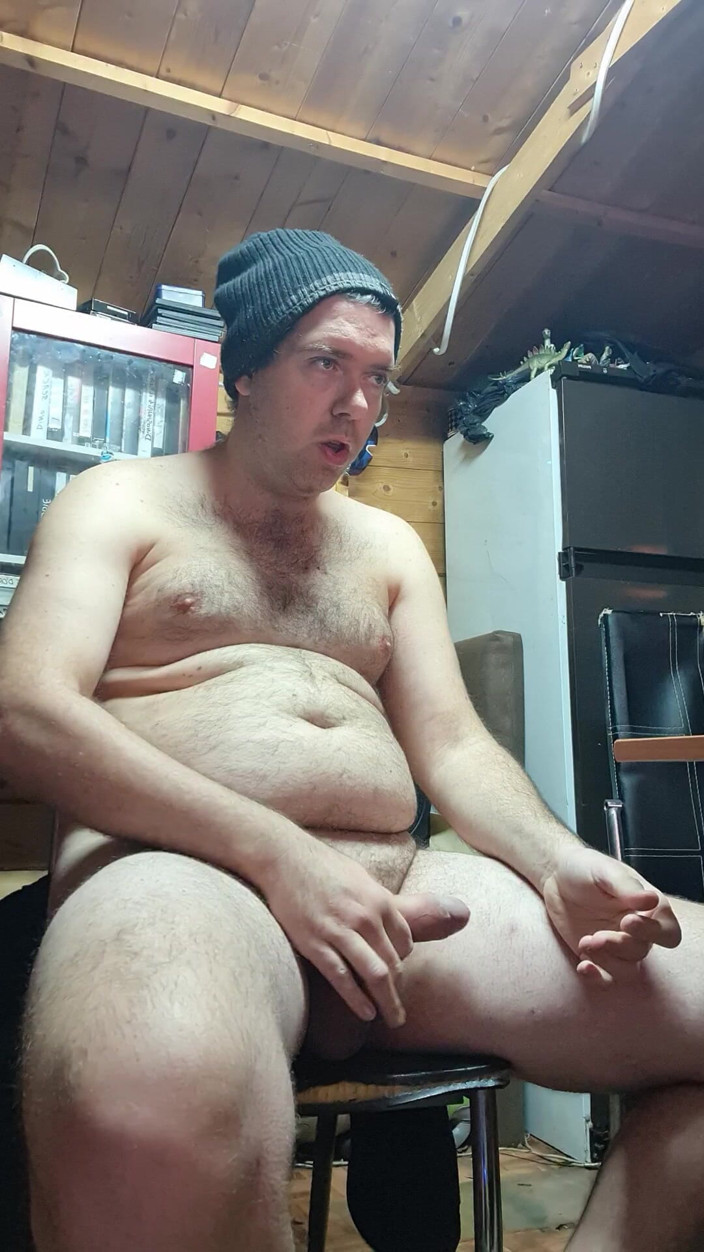 Mirko2589: Masturbación en casa
