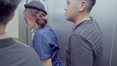 Asian Milfs n Teens: Aksi lift pramugari cina yang sange - tante mesum dan gadis...