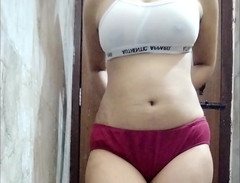 Riyathakur: 私の赤いパンティーは、このgetoffのためにあなたを望んでいます