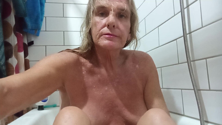 Lizzy Yum: Lizzyyum - sd junio 2026 bañándose la masturbación # 10