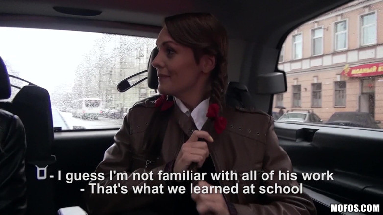 Stranded Teens: Mahsur kalan gençler - muhteşem Dominika Phoenix ve Jessi açık havada üçlü...